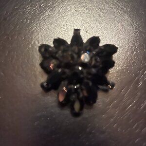 Vintage Black Rhinestone Starburst Brooch